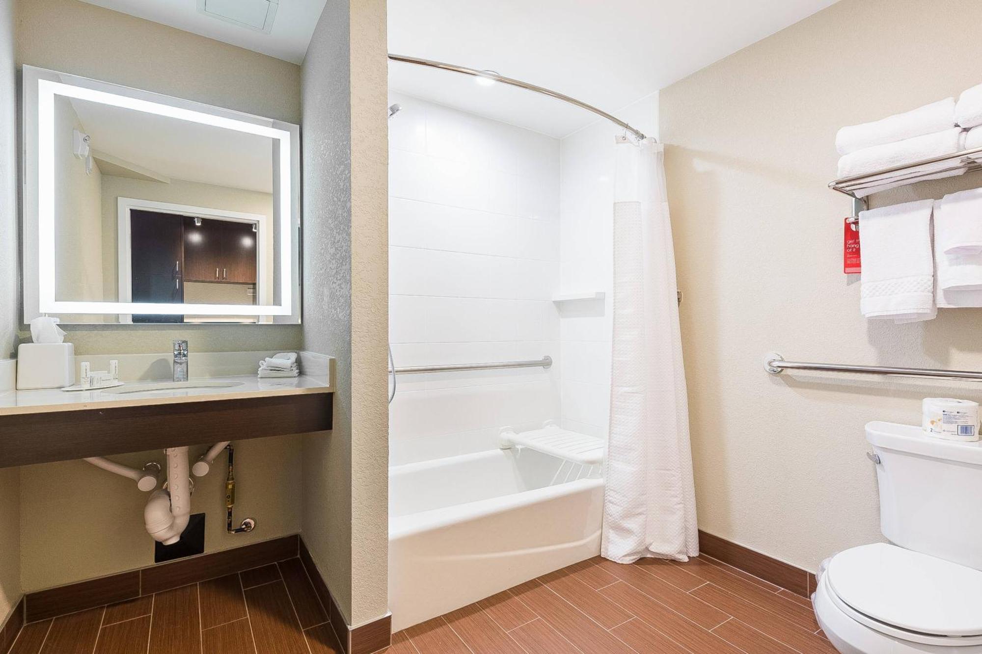 Towneplace Suites By Marriott Edmonton South Exteriör bild