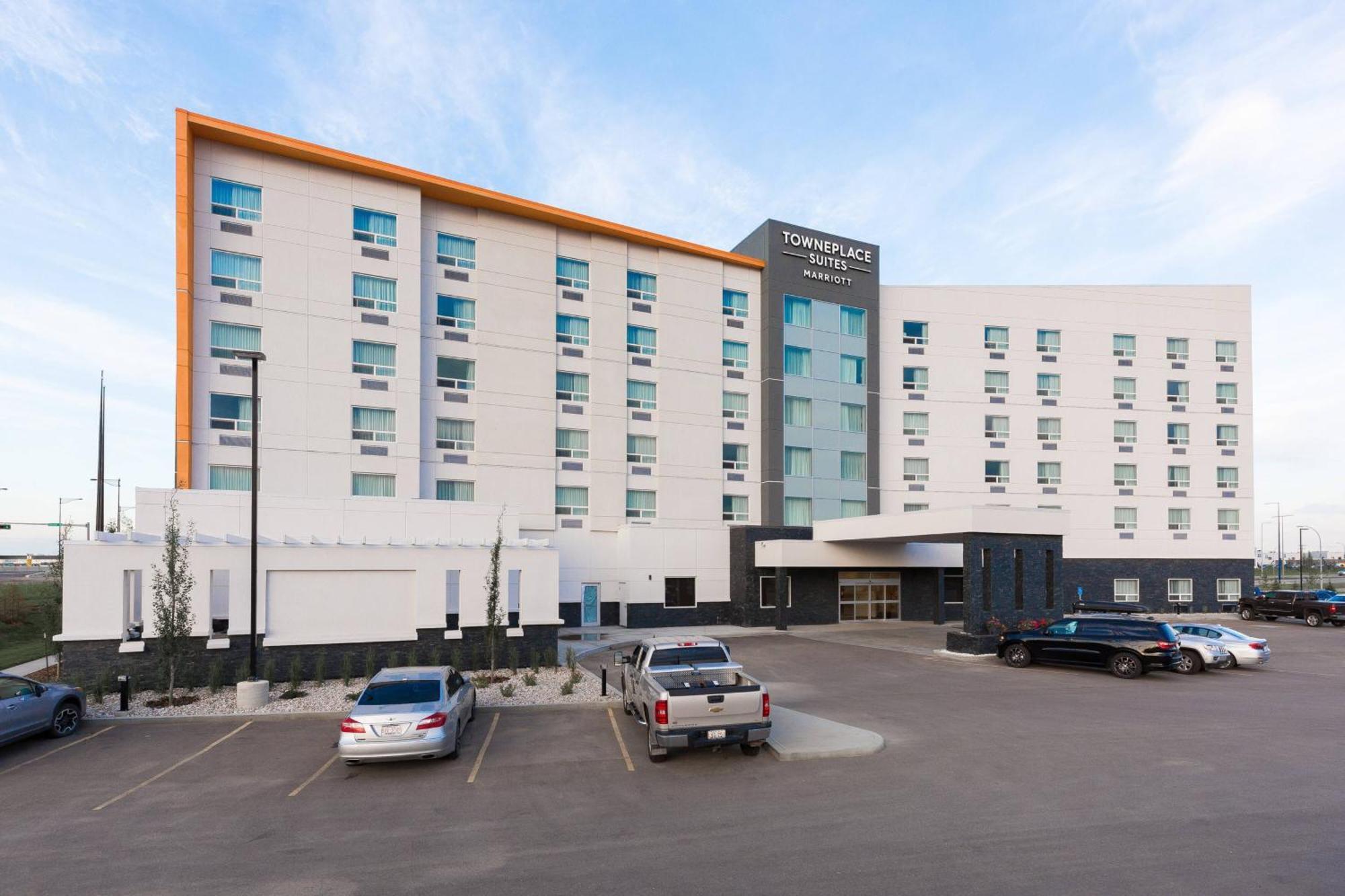 Towneplace Suites By Marriott Edmonton South Exteriör bild
